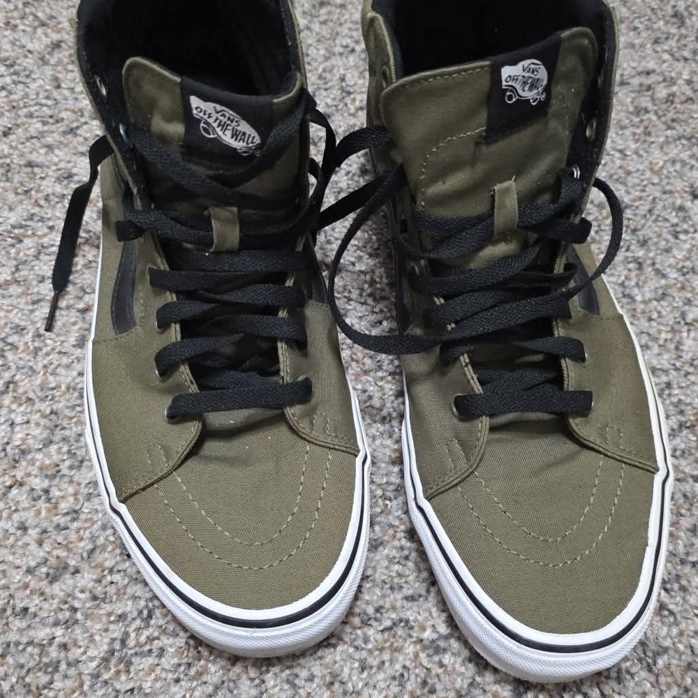 Vans Men's Green High-Top Sneakers